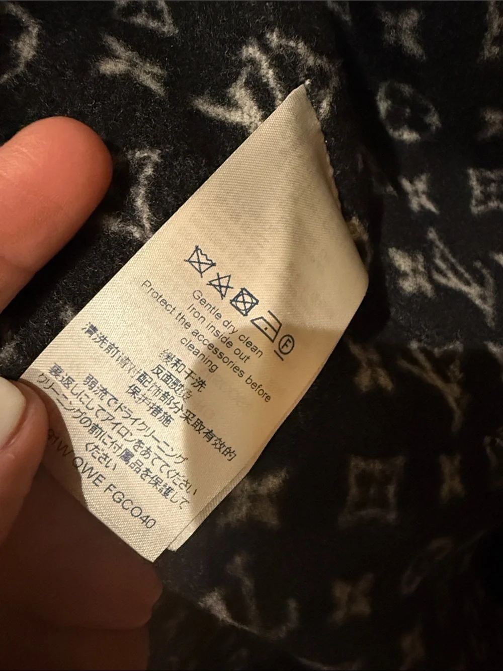 Louis Vuitton wool hooded wrap coat. Size 38. Worn 3-4x. Like new.
